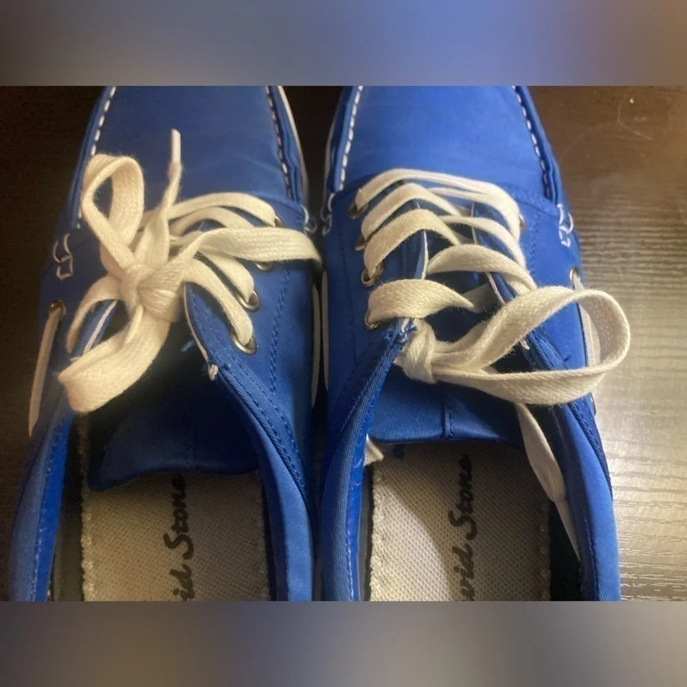 David Stone blue loafers in EUC in size Men’s 10.5 M. See pictures
